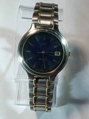 SEIKO TITANIUM Watch / Dark Blue Dial / Gold Accents / Date Window